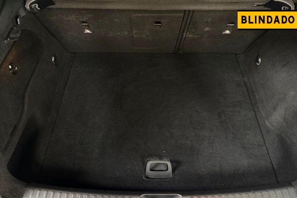 MERCEDES-BENZ GLA 200 1.6 CGI ADVANCE 16V TURBO FLEX 4P AUTOMÁTICO 2015/2015